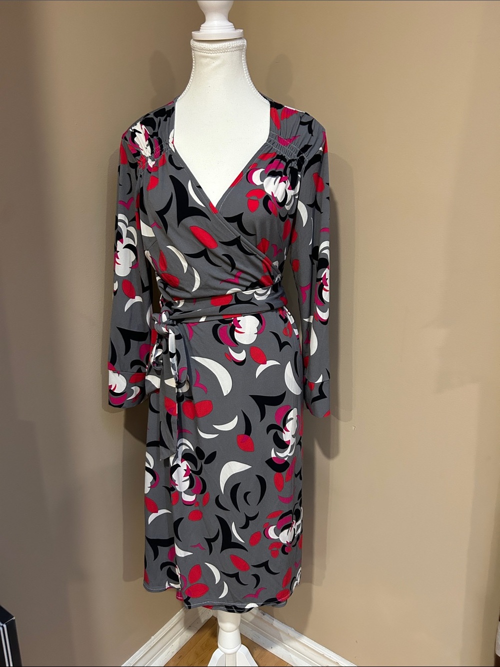 Diane Von Furstenberg Silk Jersey Wrap Dress with Red, White Floral Print